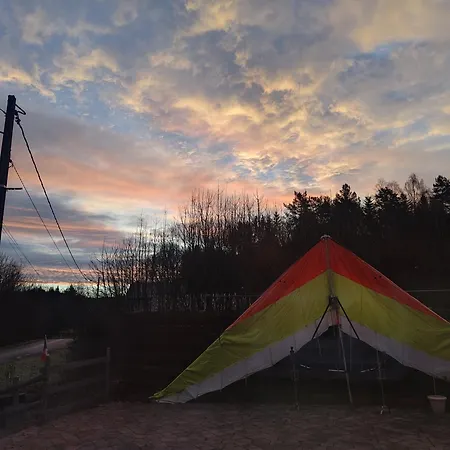 ゲストハウス L'adapte