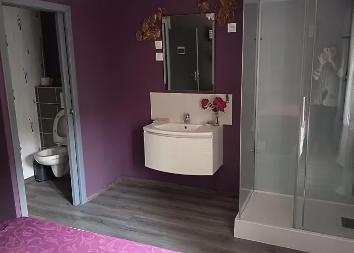 ゲストハウス L'adapte *