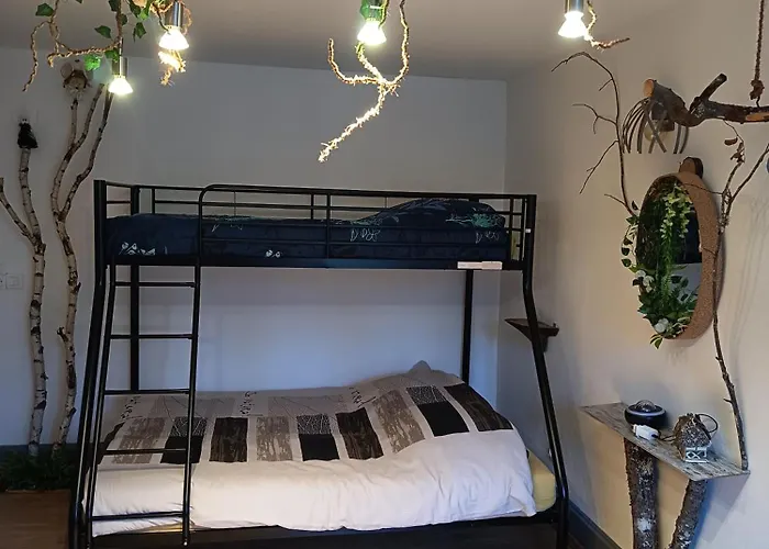 ゲストハウス L'adapte *